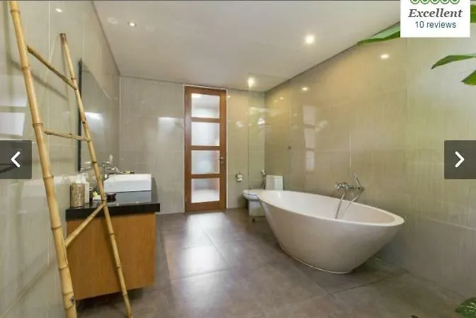 Alamanda Apartment *